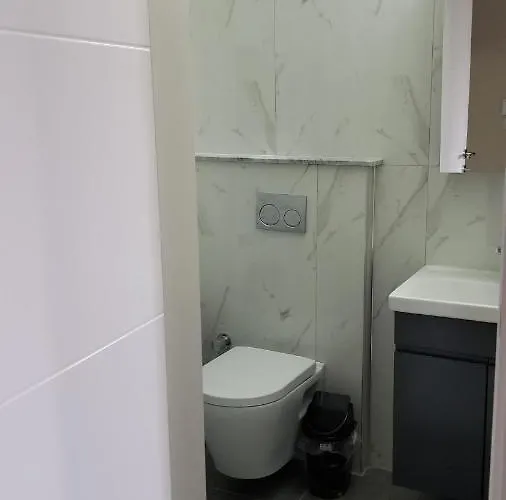 Apartment Huge Evleri 1 *