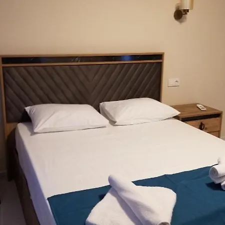 Huge Evleri 1 Apartment Marmaris