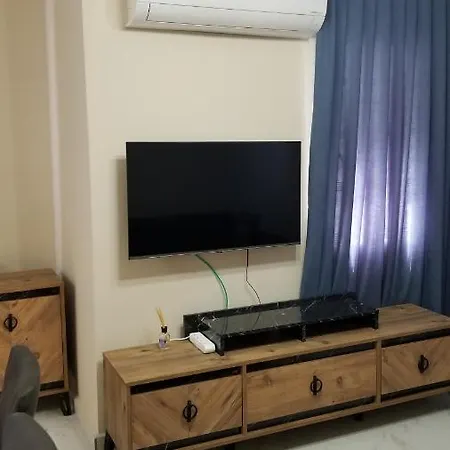 Huge Evleri 1 דירה