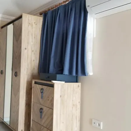 Huge Evleri 1 Apartman Marmaris