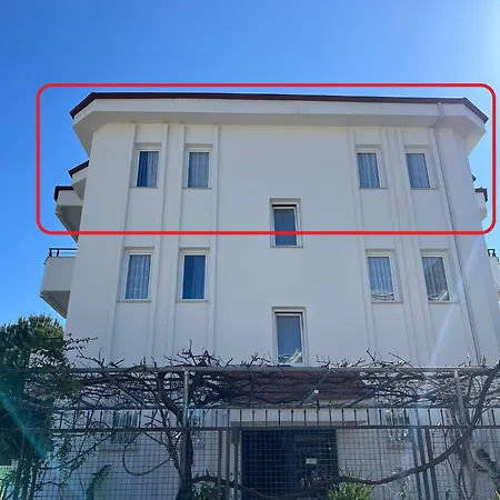 Huge Evleri 1 Apartment