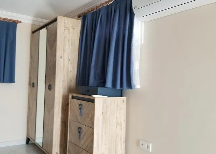 Huge Evleri 1 Apartament Marmaris